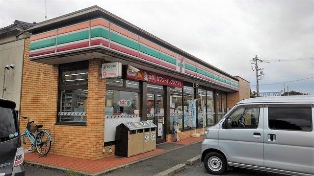 コンビニ　セブンイレブン 三里塚店（コンビニ）まで400m
