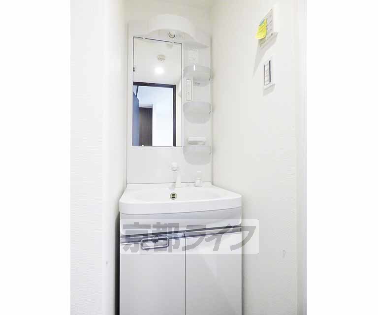 洗面設備　独立洗面台