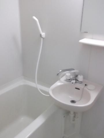 バス・シャワールーム　オシャレな外観・内観！インターネット設備有