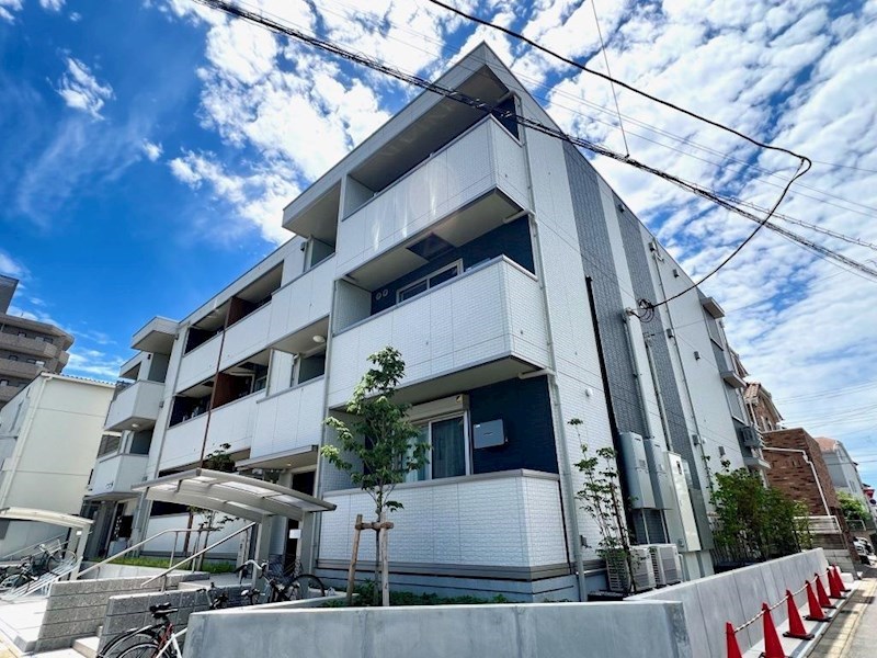 建物外観　東川口駅徒歩７分（５６０ｍ）