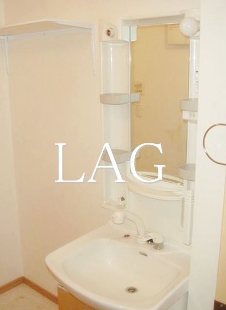 洗面設備　洗面台です。