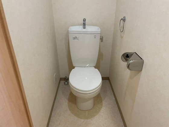 トイレ　※別部屋の写真です