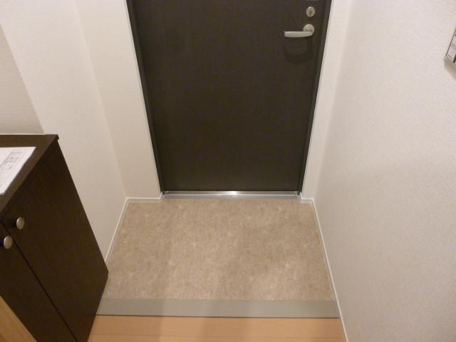 玄関　※別部屋参照