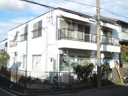 朝比奈ハイツの外観写真
