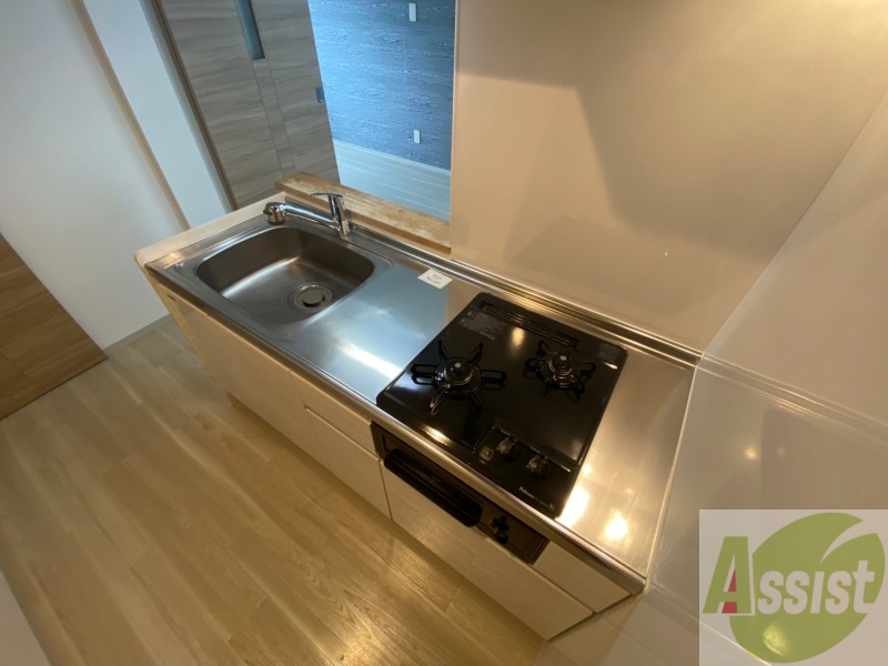 キッチン　キッチンはスペースも広々していて使いやすそうですよ！