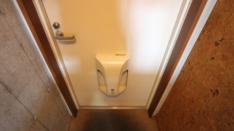 玄関　画像同室タイプ参照