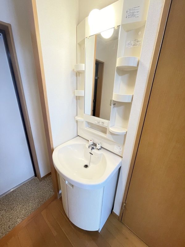 洗面設備　☆嬉しい独立洗面台☆