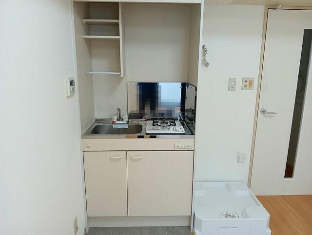 キッチン　※洗濯機置き場はバルコニー