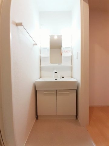 洗面設備　忙しい朝には欠かせない洗面所です