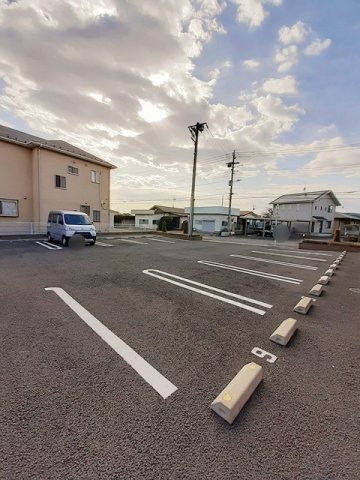 駐車場　駐車場があります