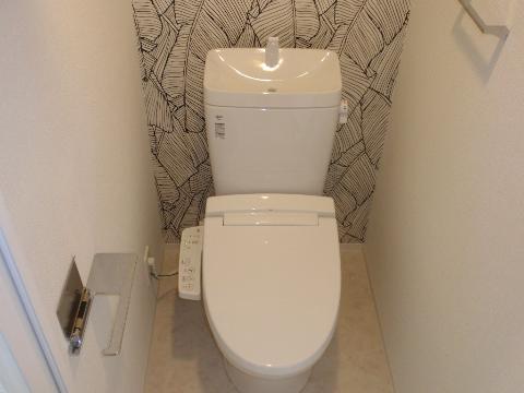 トイレ　シャワー付トイレ