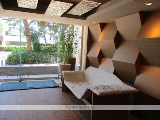 ロビー　ロビー