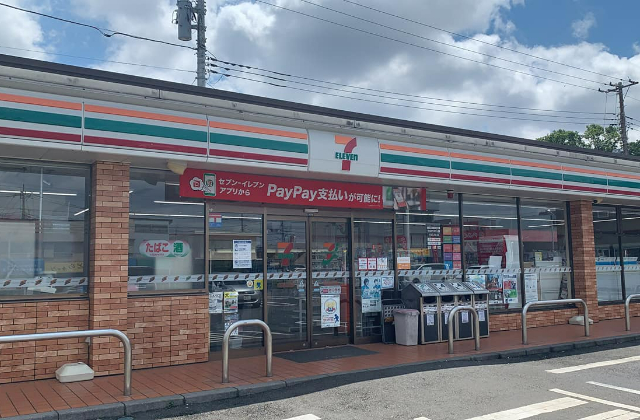 コンビニ　セブンイレブン北流山店（コンビニ）まで1835m