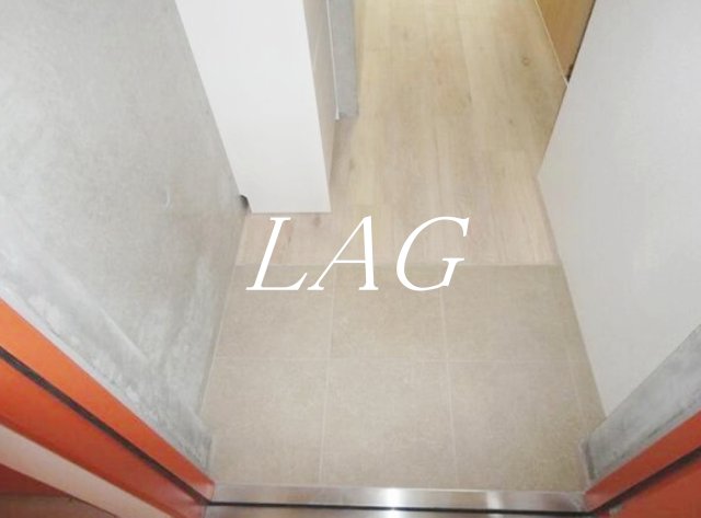 玄関　玄関です。