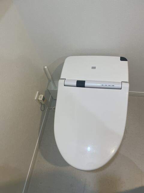 バルコニー　浴室乾燥機完備