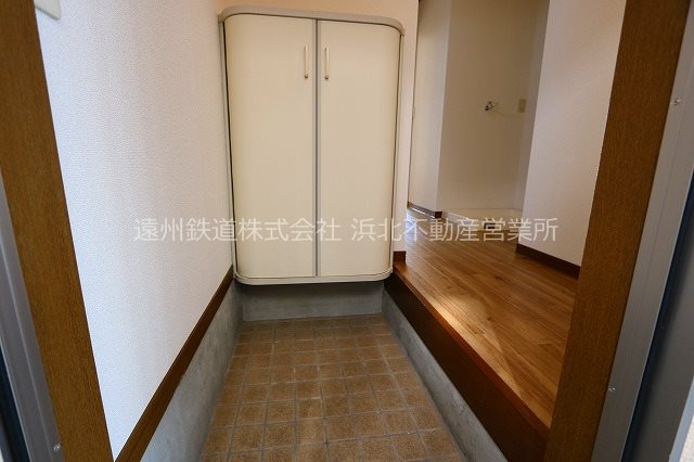 玄関　※他部屋参照、現況優先