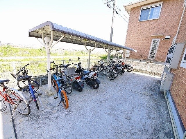 その他共有部分　自転車置き場