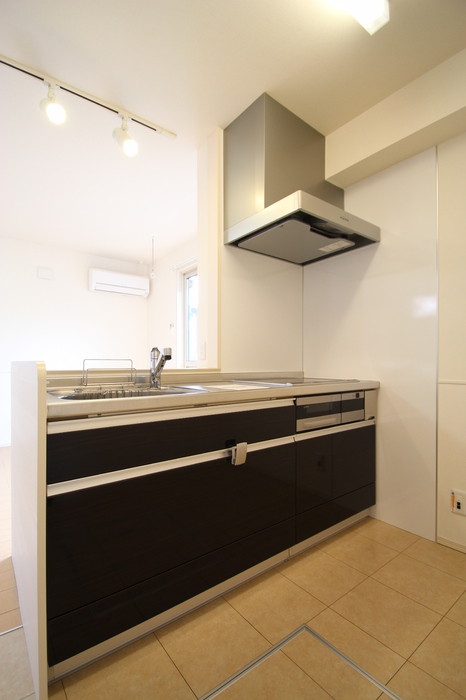 キッチン　※この画像は同一物件の別室です