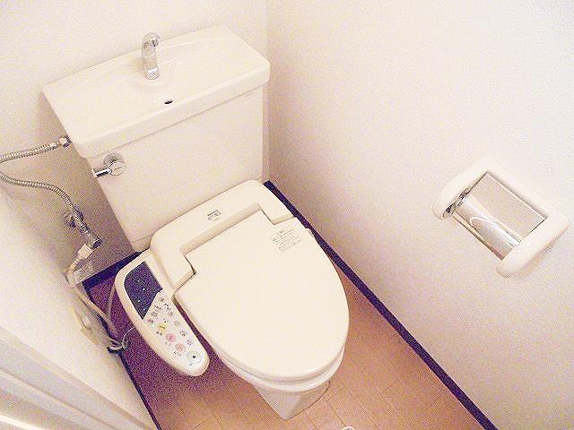 ロイヤルコーポ姫路北条のトイレ写真