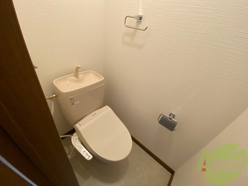 トイレ　トイレです。ウォシュレット付を探している方、おすすめです。