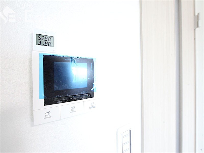 セキュリティ　モニター付きインターホン