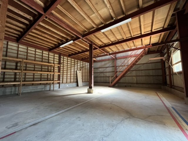 その他　倉庫付きです★