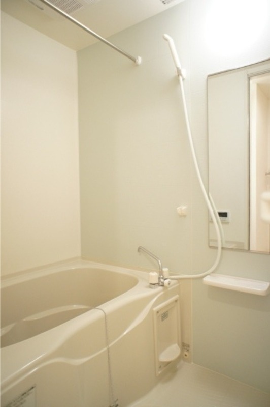 バス・シャワールーム　図面と現状に相違がある場合には現状を優先