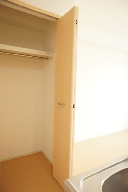 収納　図面と現状に相違がある場合には現状を優先