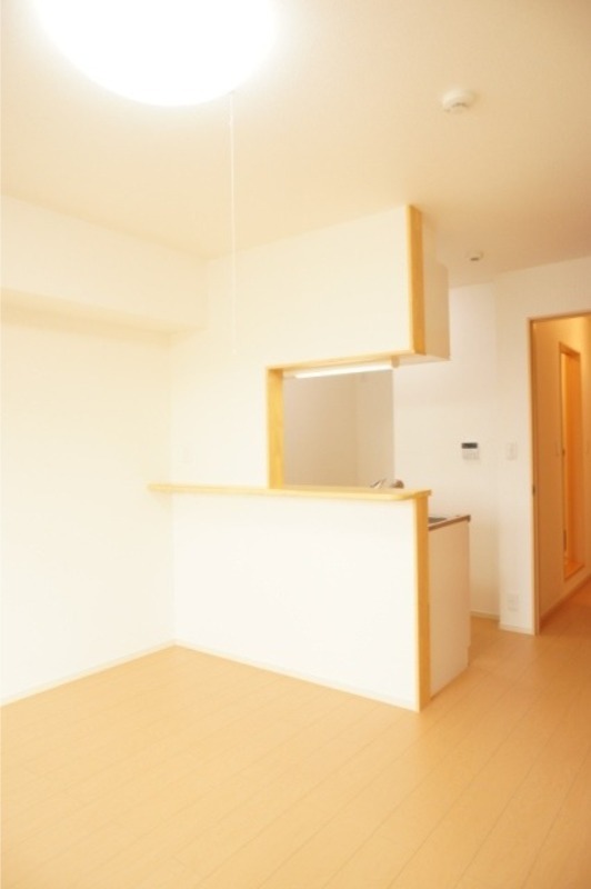 居室・リビング　図面と現状に相違がある場合には現状を優先