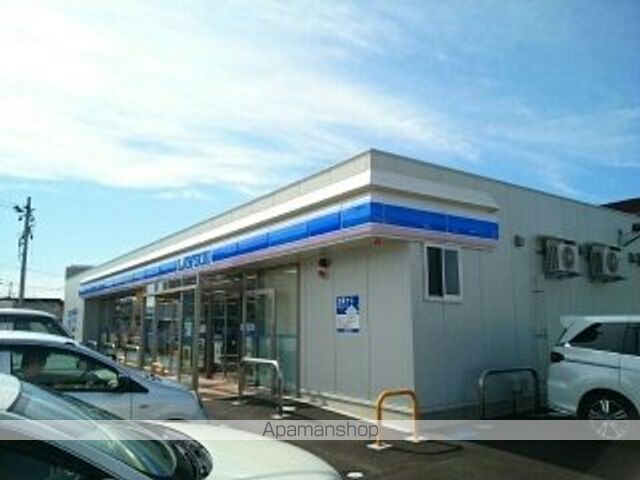 コンビニ　ローソン青森古舘１丁目店（コンビニ）まで930m