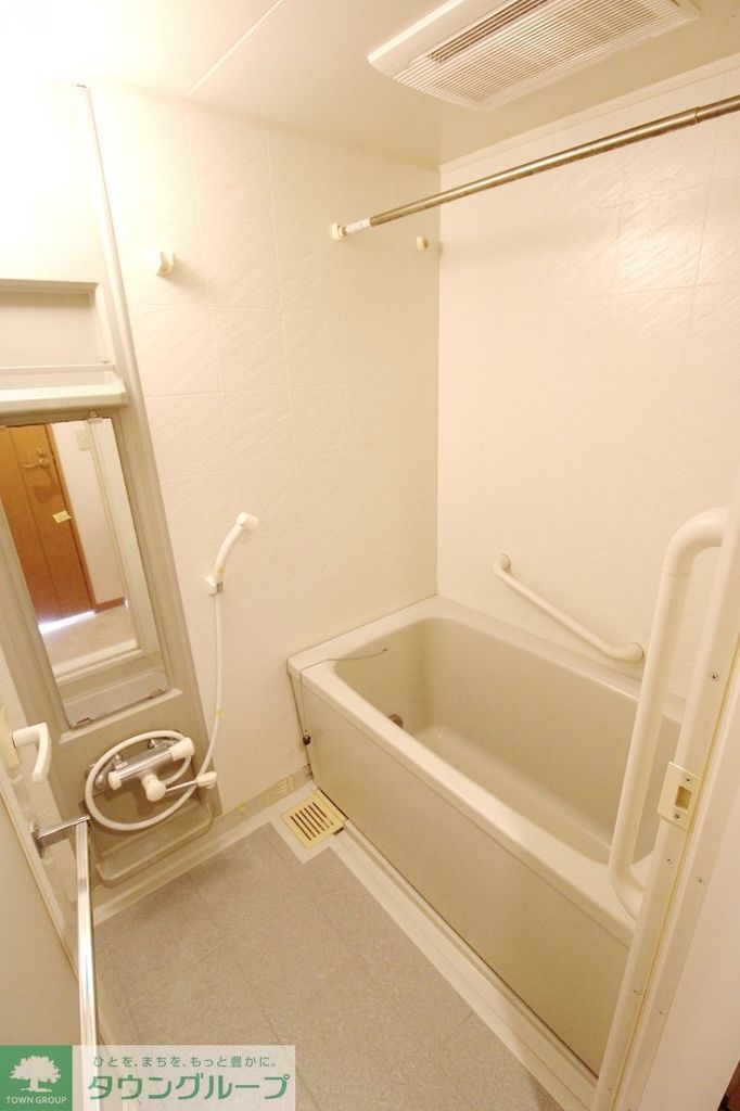 バス・シャワールーム　バス