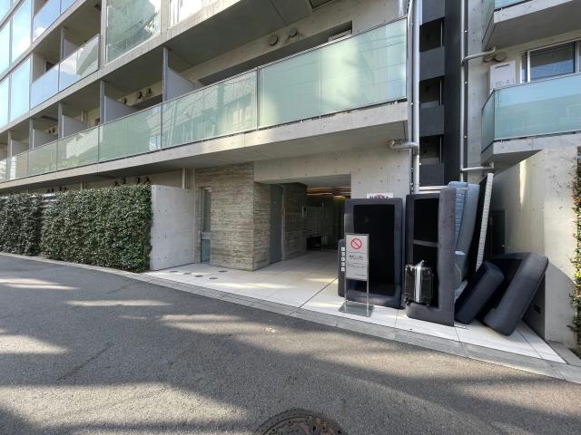 エントランス　エントランス部分