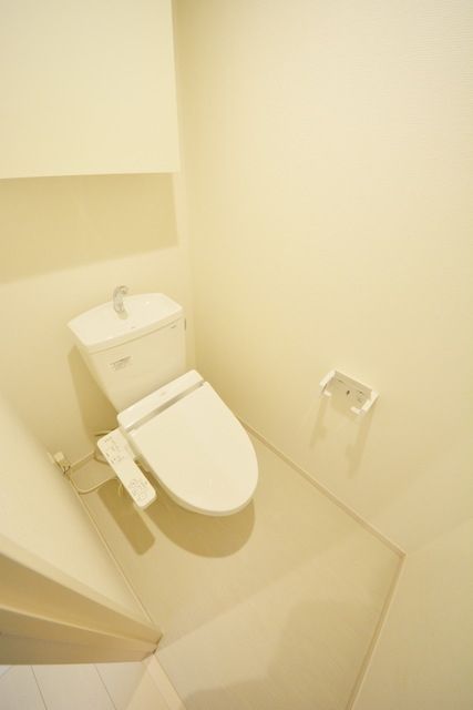 トイレ　☆温水洗浄暖房便座☆