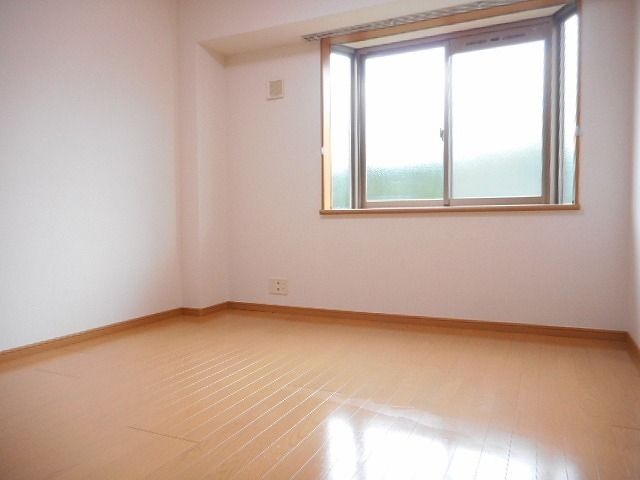 その他部屋・スペース　★洋室6.3帖★