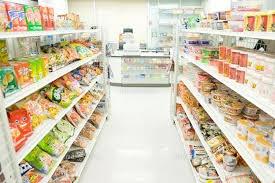 コンビニ　コンビニエンスストア（コンビニ）まで1300m