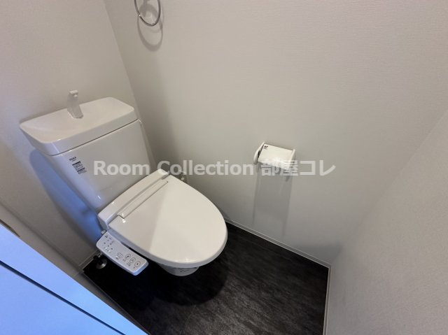 トイレ　※同物件他部屋写真 反転、色違いの場合有 現況優先