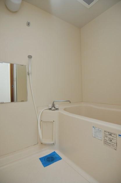 バス・シャワールーム　バス※別部屋参考写真