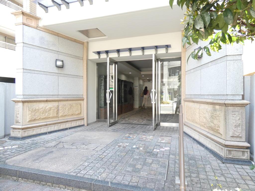 エントランス　エントランス