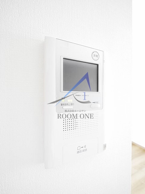 セキュリティ　モニター付きインターホンです。