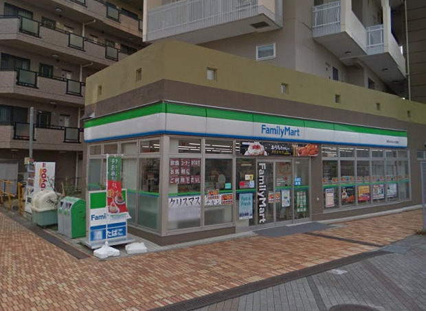 コンビニ　ファミリーマート（コンビニ）まで288m