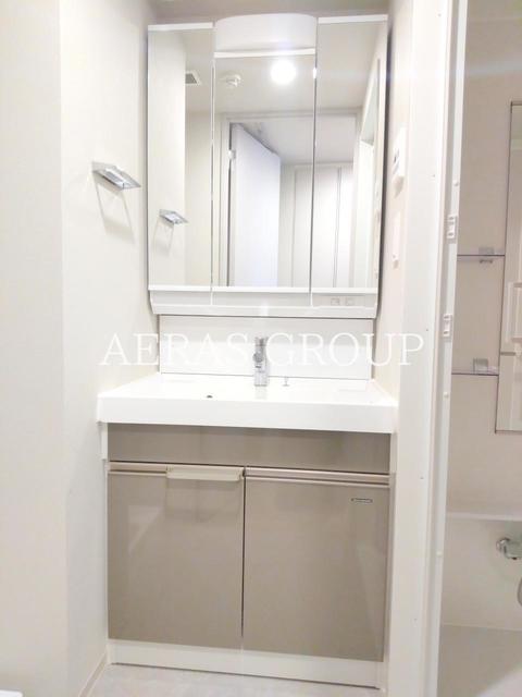 洗面設備　同仕様