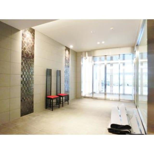 エントランス　建物の内部です