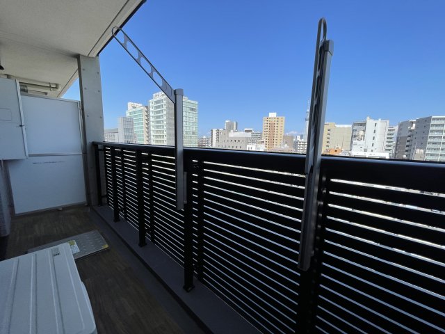 バルコニー　Log上野駅前