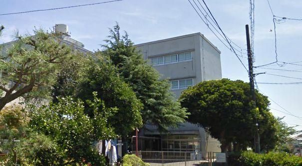 小学校　★横浜市立和泉小学校★（小学校）まで681m