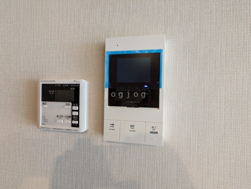 セキュリティ　モニター付きインターホン