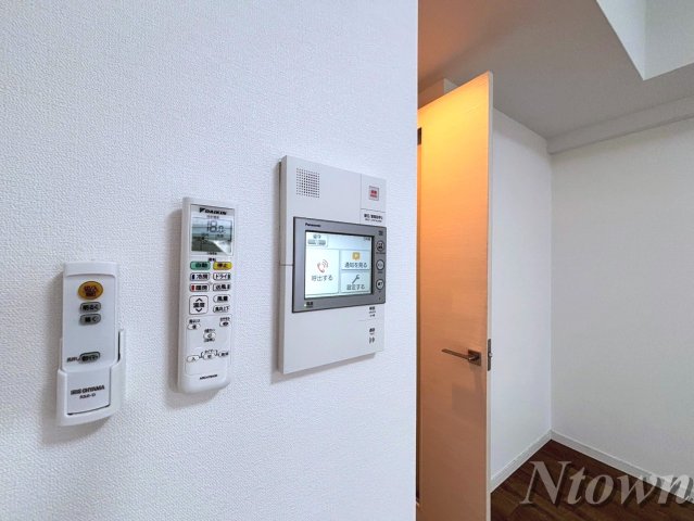 セキュリティ　モニター付きインターホンです