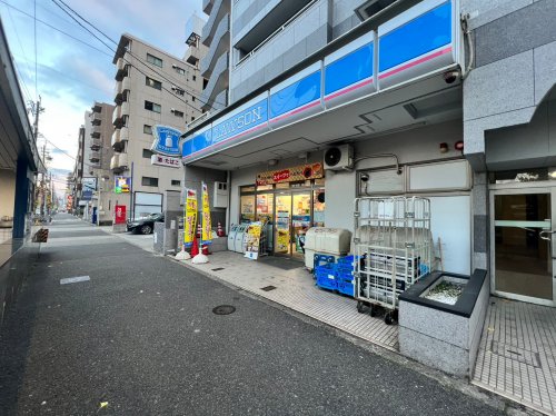 コンビニ　ローソン 志賀本通店（コンビニ）まで196m