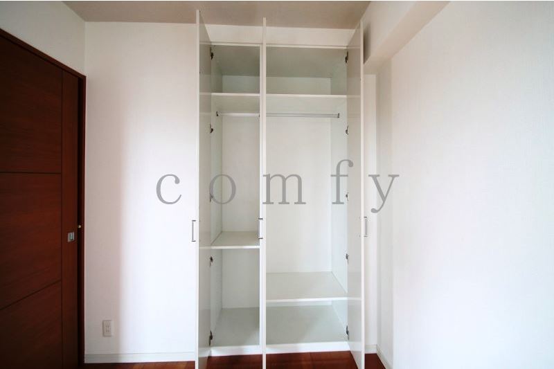 収納　クローゼット