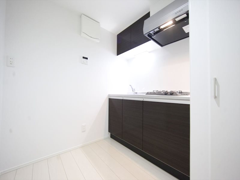 キッチン　システムキッチン（ガス2口コンロ付）