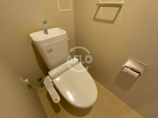 トイレ　ロジュマンタワー梅田　トイレ